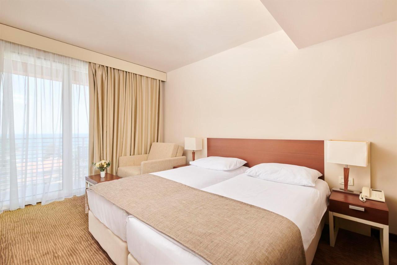 Hotel Albatros Plava Laguna بوريتش المظهر الخارجي الصورة